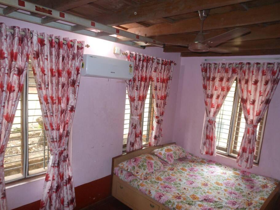 Runnin Airport - Homestay Gurpur Kültér fotó