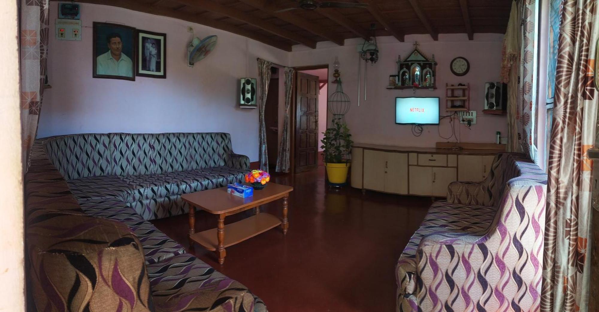 Runnin Airport - Homestay Gurpur Kültér fotó