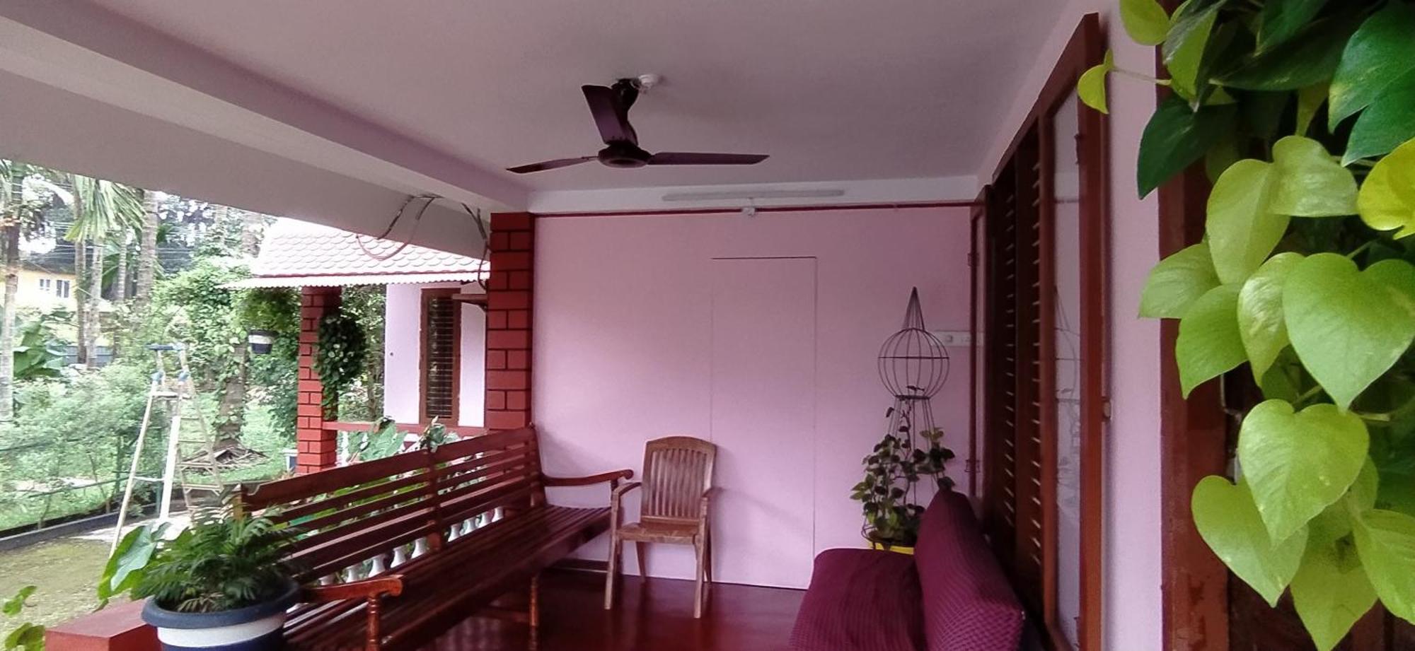 Runnin Airport - Homestay Gurpur Kültér fotó